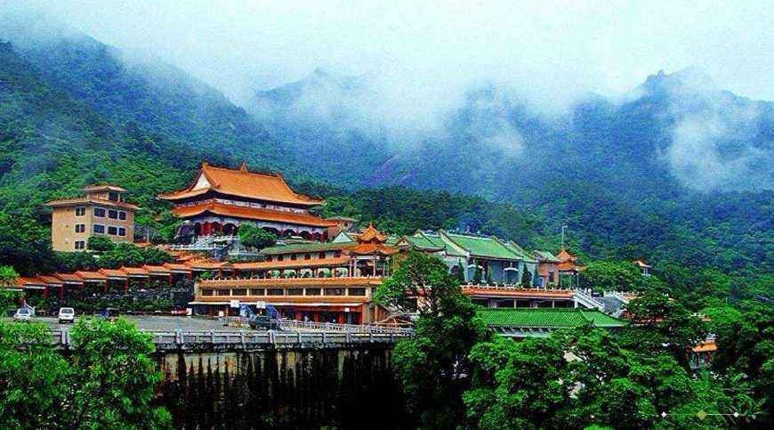 德生圆梦：100座大山，100个梦想